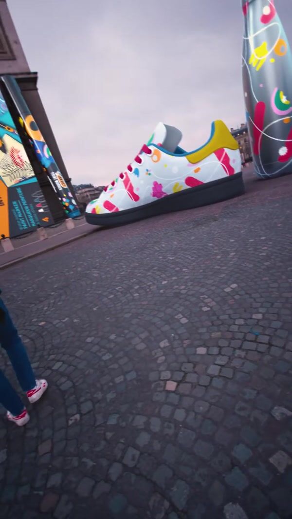 BIC Giant Installations at Arc de Triomphe