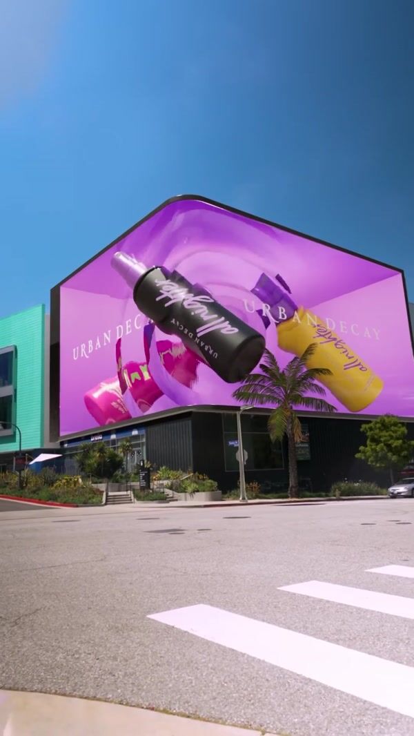 Urban Decay Sprays Emerge from 3D Screen