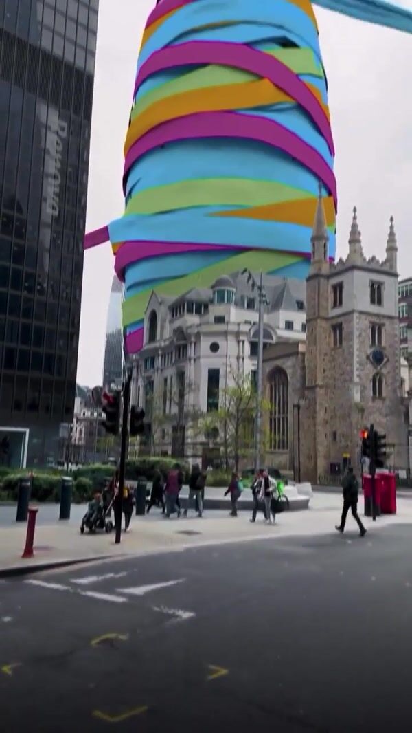 Renova Colorful Wrap at The Gherkin