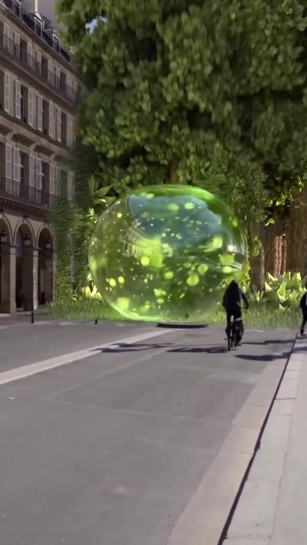 Melvita Serum Transforms City to Forest