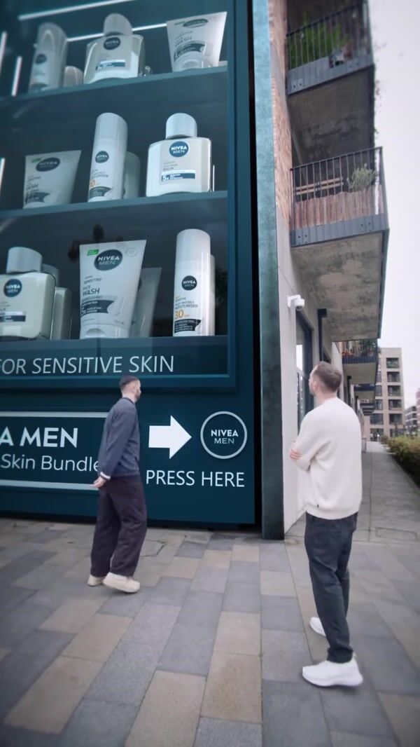 Nivea Men Giant Vending Machine Collapse