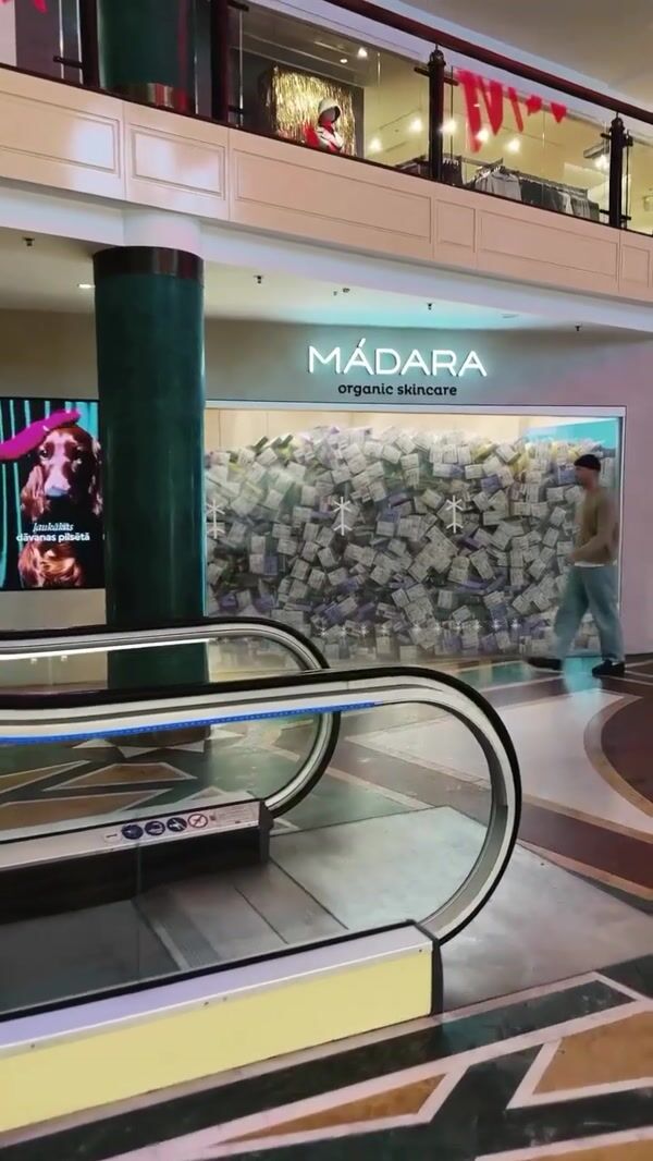 MÁDARA Skincare Products Overflow in Store