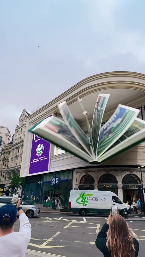 Polo Ralph Lauren Giant Pop-up Book in Piccadilly Circus