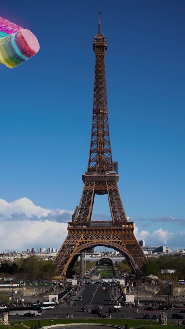 UPSA Gummies Rainbow at Eiffel Tower