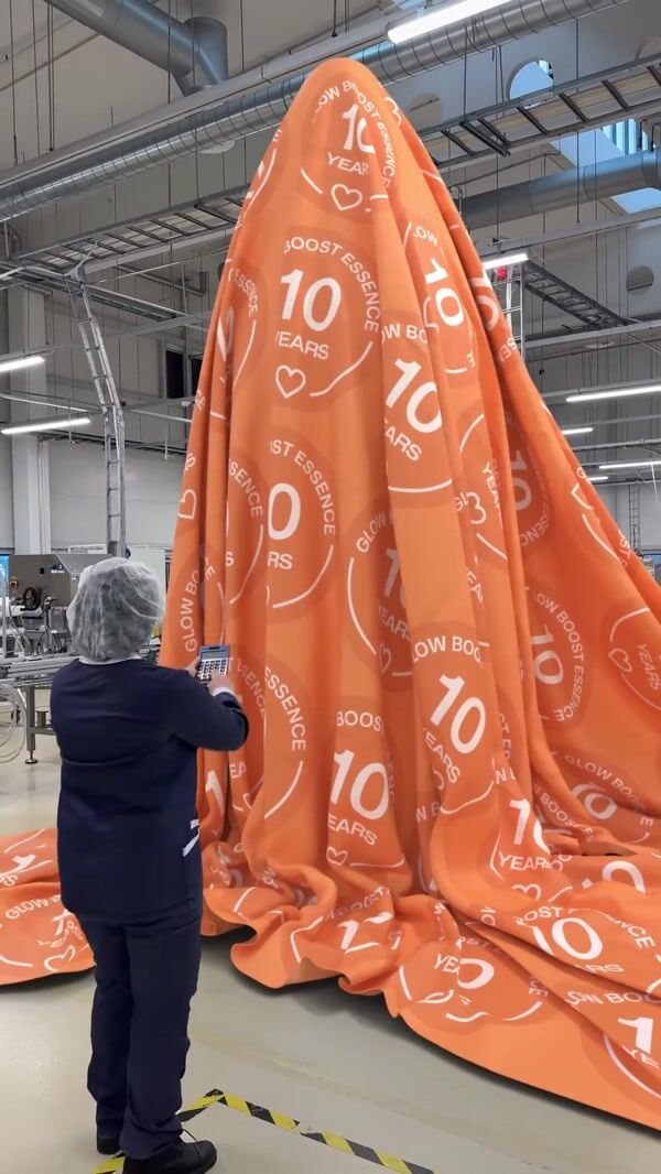 Lumene Giant Bottle Revelation in Factory