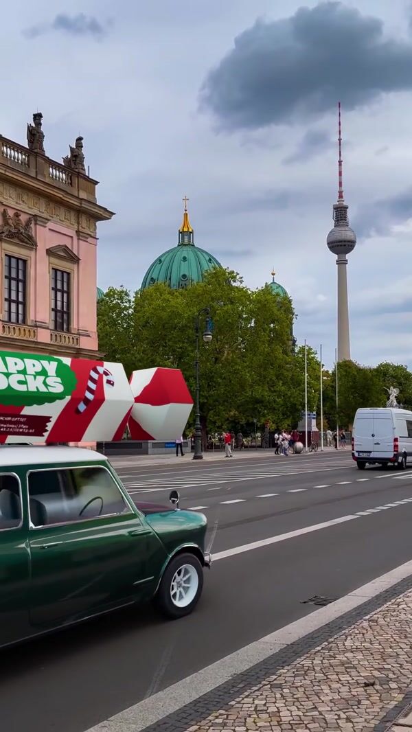 Happy Socks Christmas Cartons Roll Through Berlin