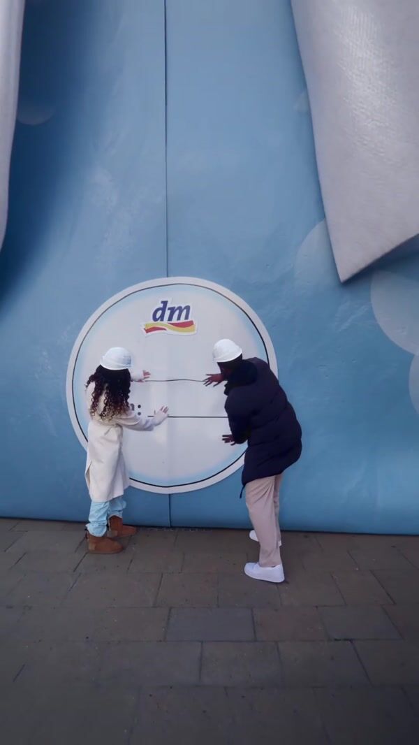 DM Giant Gift Box Stands on Street Corner
