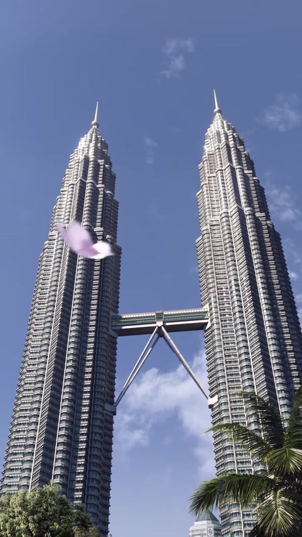 OPPO Smartphones Unveiled at Petronas Towers
