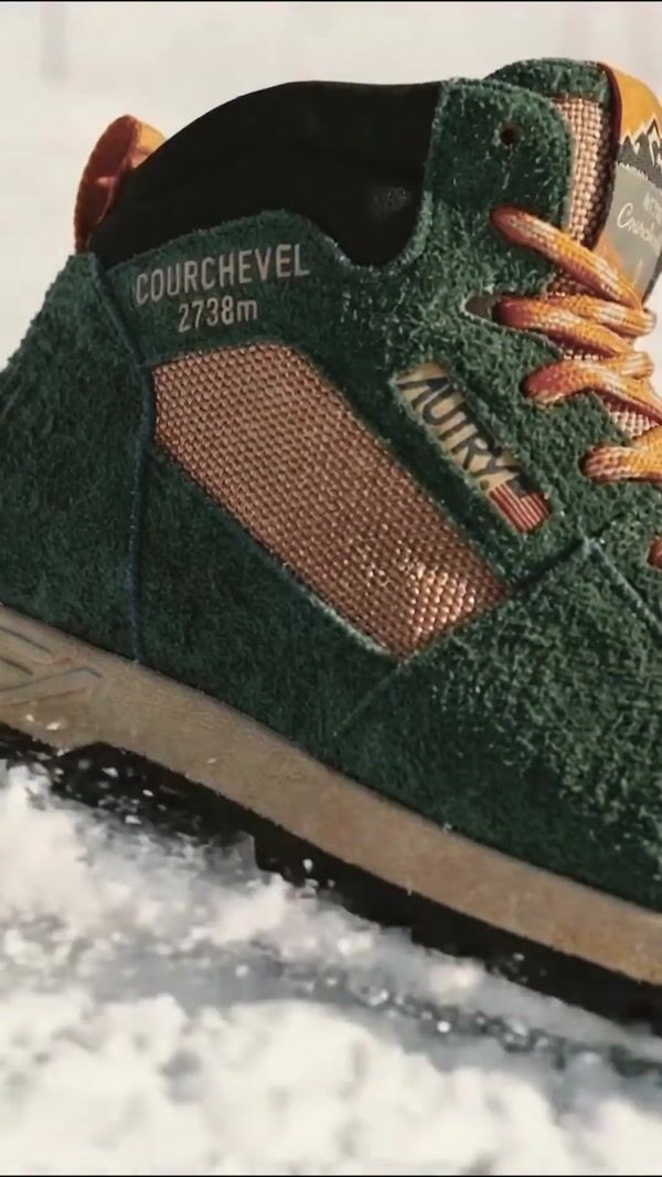 Autry Boots Glide Across Snow Slopes