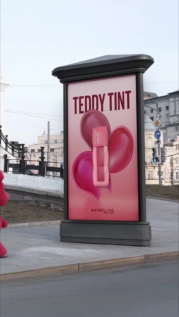 Maybelline Pink Teddy Grabs Tint from Street Ad