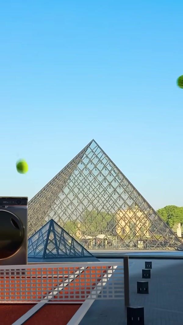 Haier Washing Machines Play Tennis at Louvre