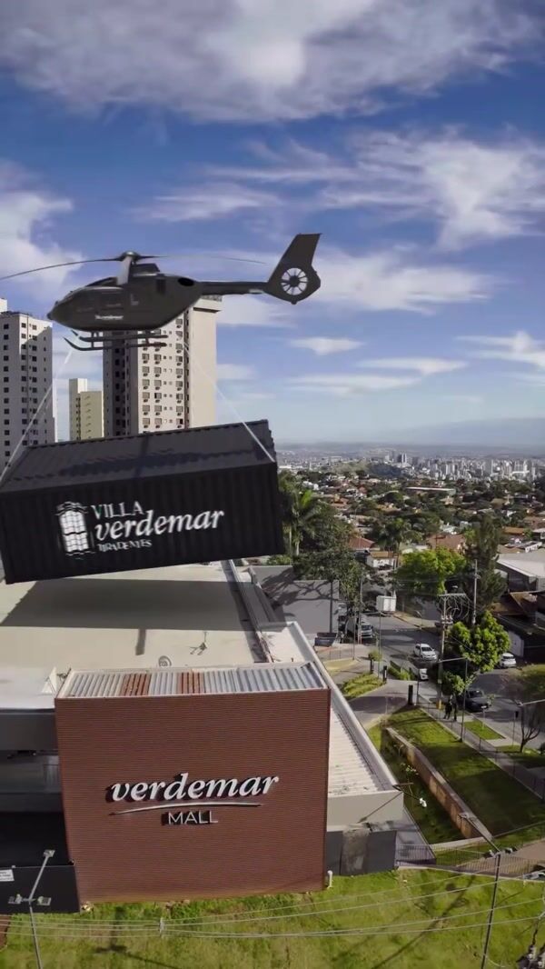 Verdemar Giant Box Airlifted Over Tiradentes