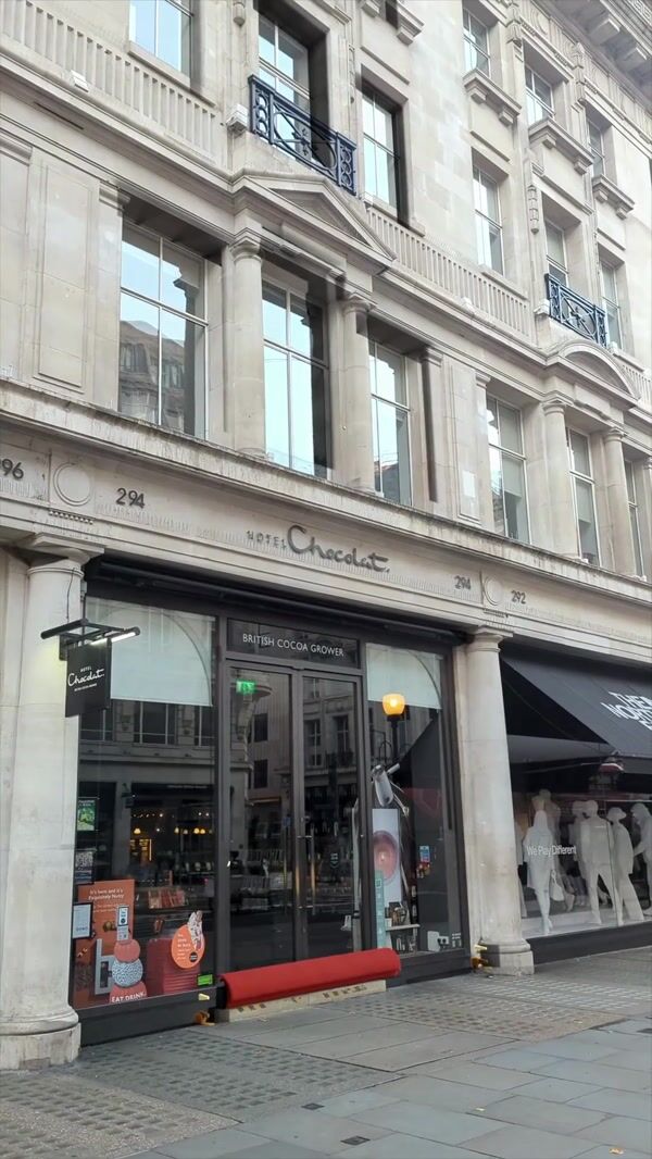 Hotel Chocolat Turned To Chocolate Wonderland