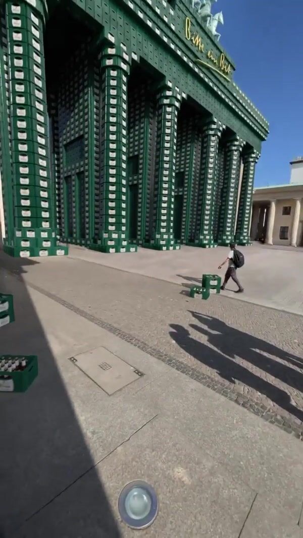Bitburger Brandenburg Gate Beer Crate