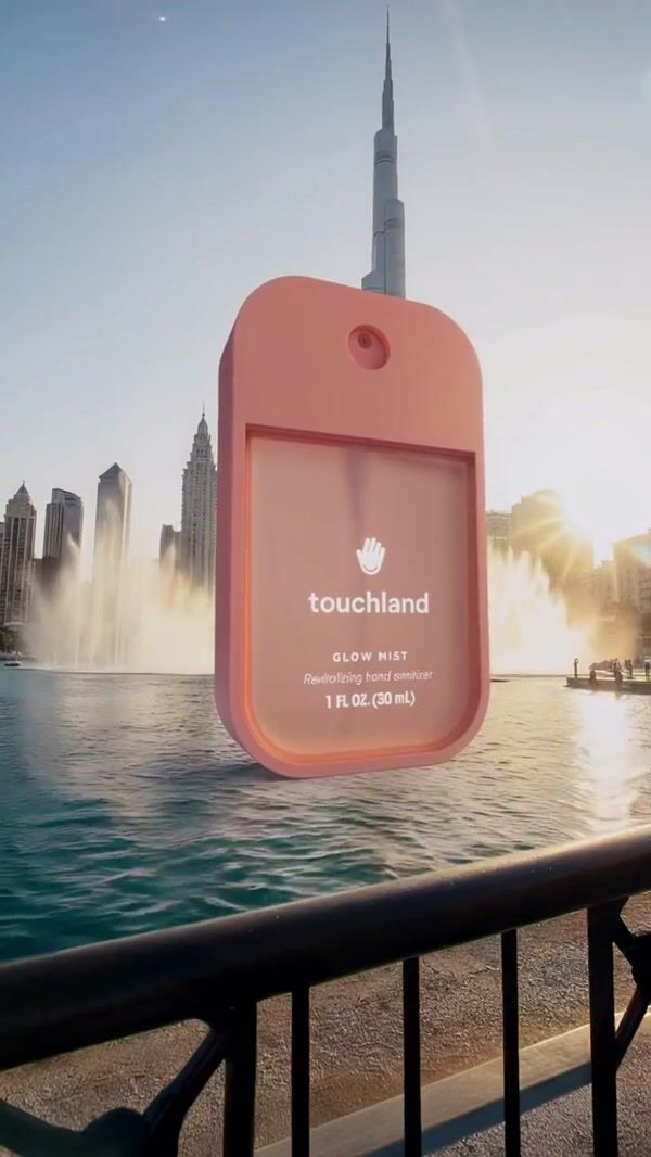 Sephora Sanitizer Changes Color at Fountain