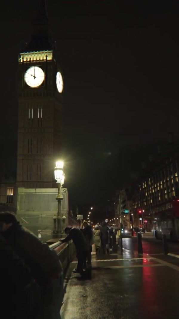 Samsung Hologram Display from Projector at Big Ben