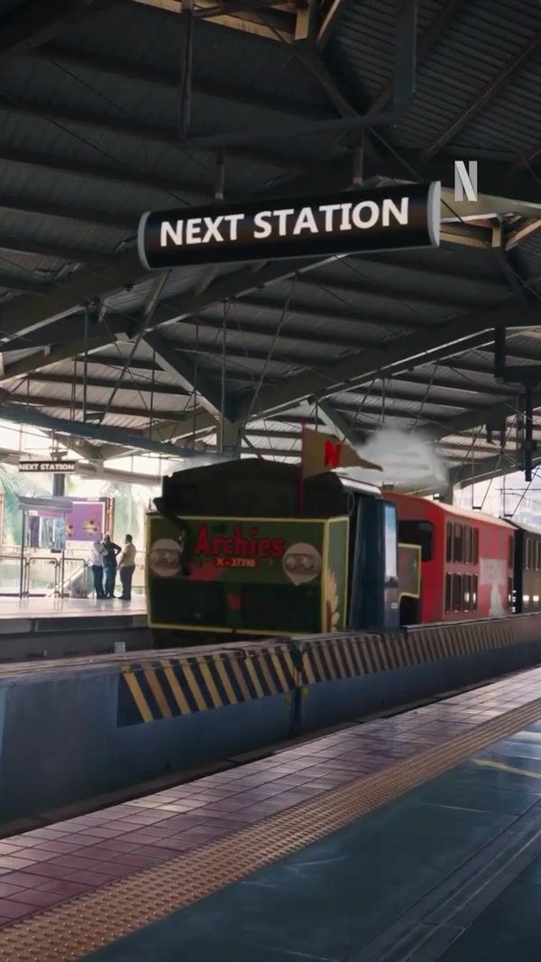 Archies Show-Themed Train Pulls into Station
