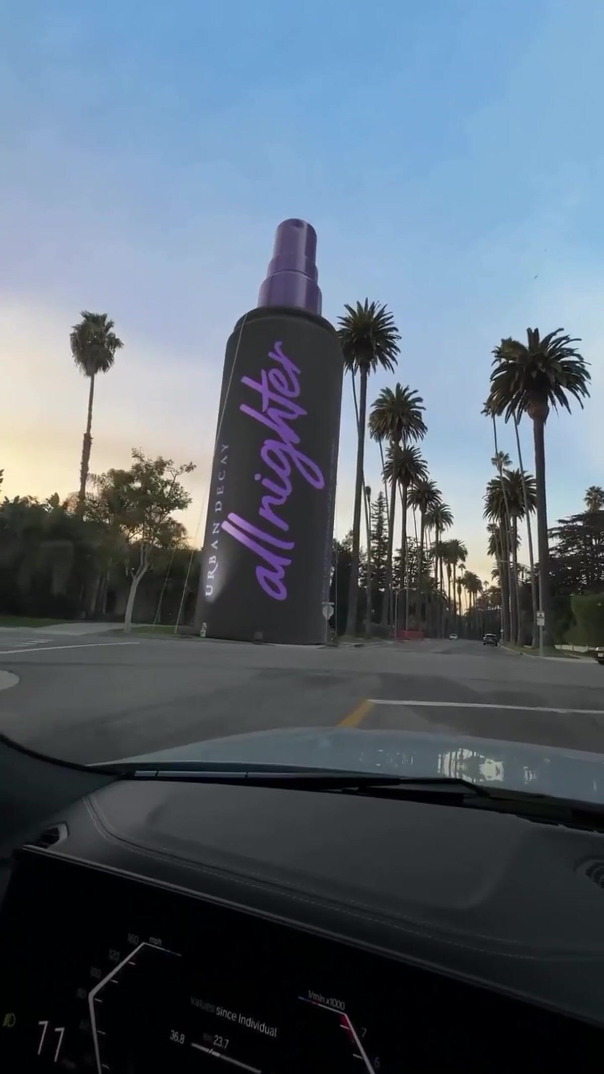 Los Angeles FOOH Ads: 11 Standout Campaigns in 2025