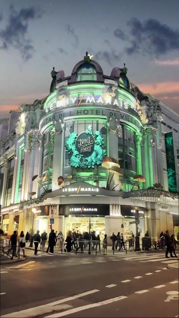 Le BHV Marais Facade Turns into Enchanted Forest