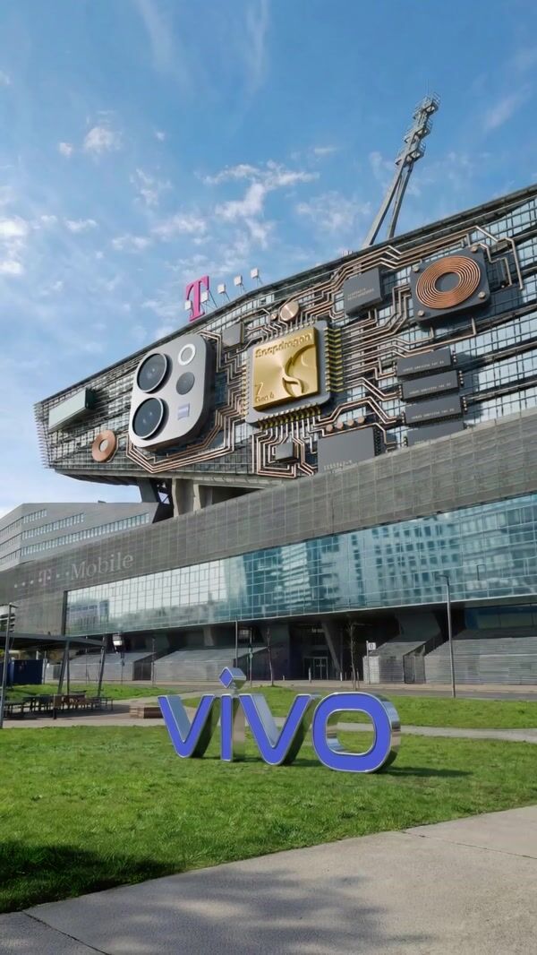 Vivo Giant Mobile Phone Parts Assemble