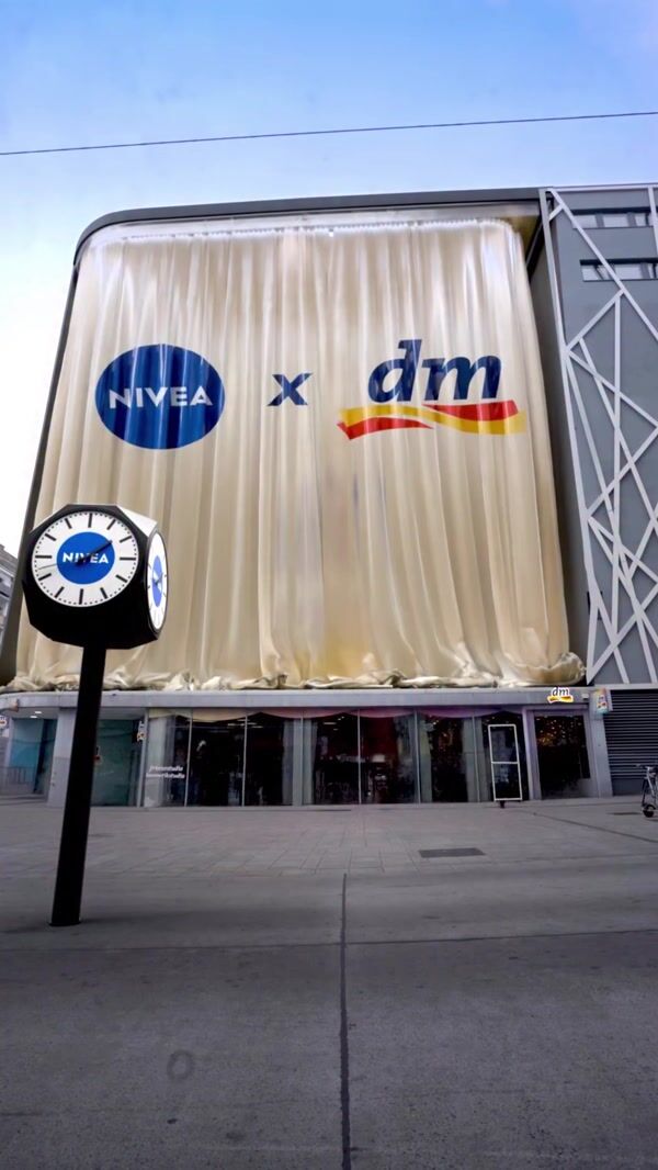 dm-drogerie markt Nivea Serum Bottle Reveal