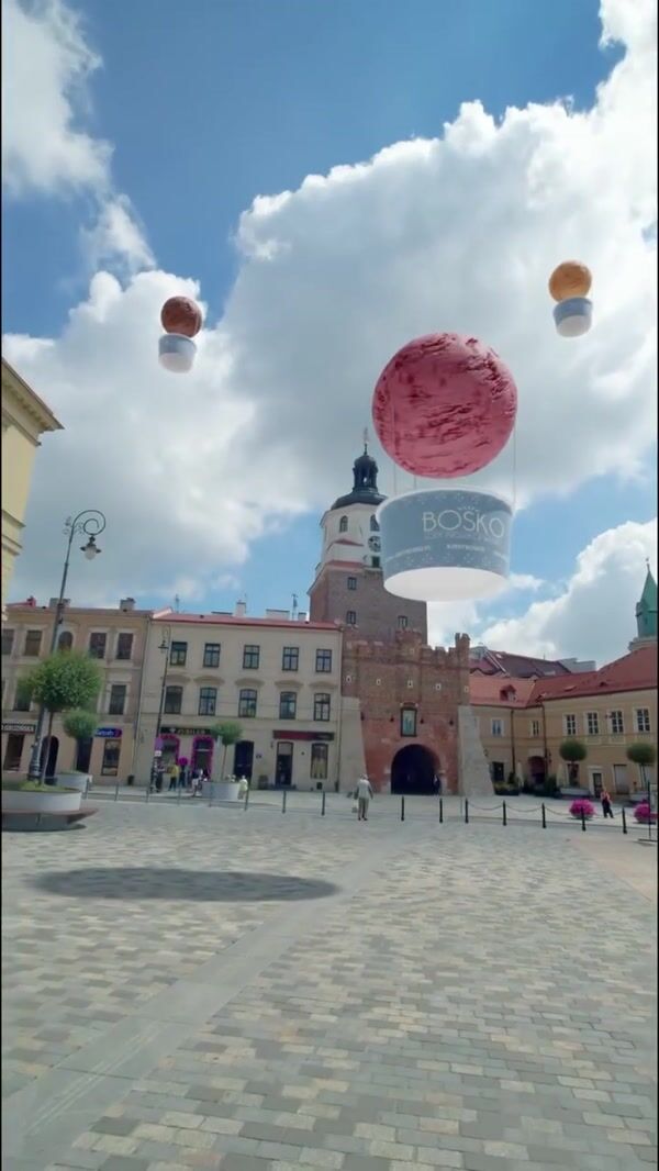 BOSKO Ice Cream Hot Air Balloon Landing