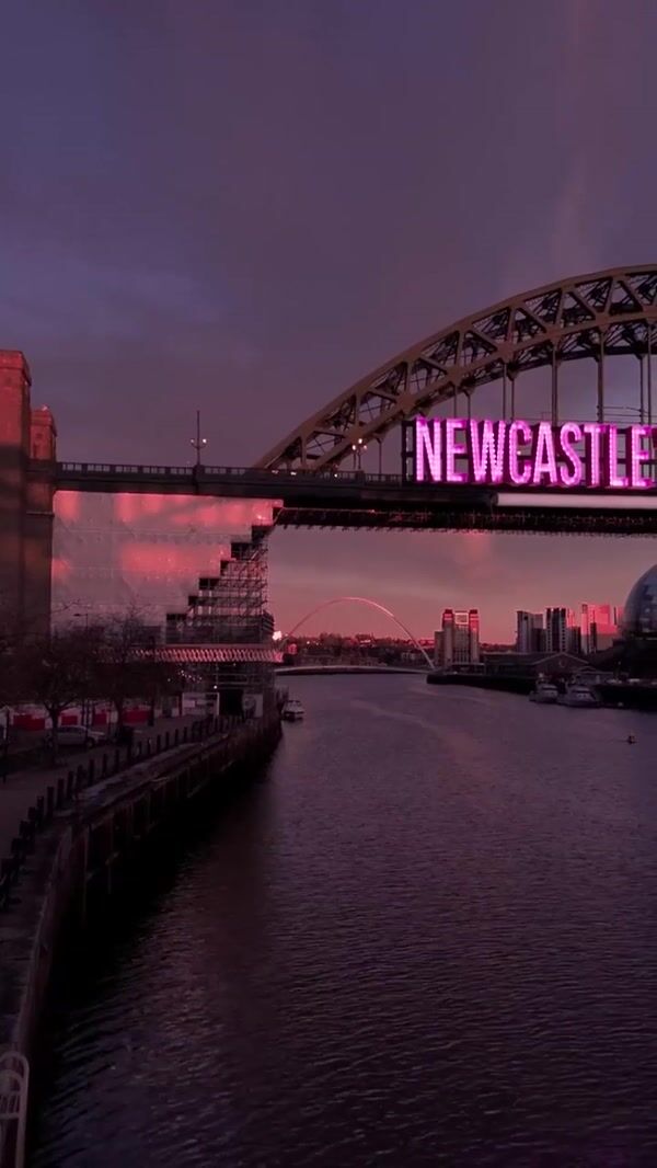 Universal Pictures Bridget Jones Poster at Newcastle Bridge