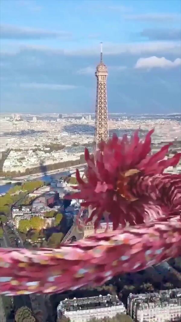 L'Oréal Paris Pink Dragon in Paris and Shanghai