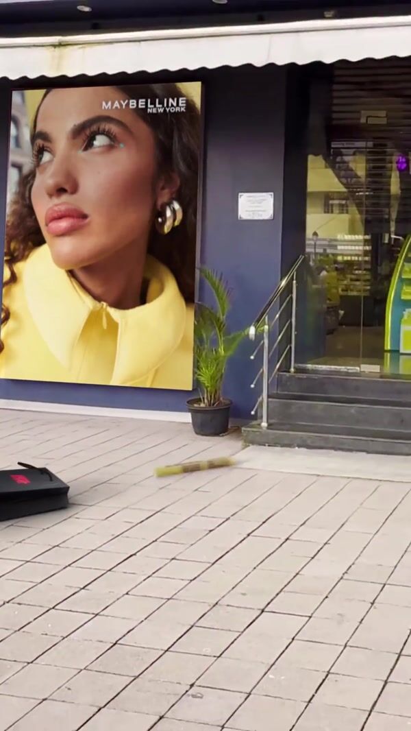 Nykaa Maybelline Mascara Inflates Sign