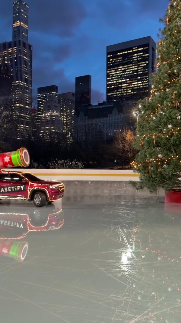 CASETiFY Canon Decorates Giant Christmas Tree