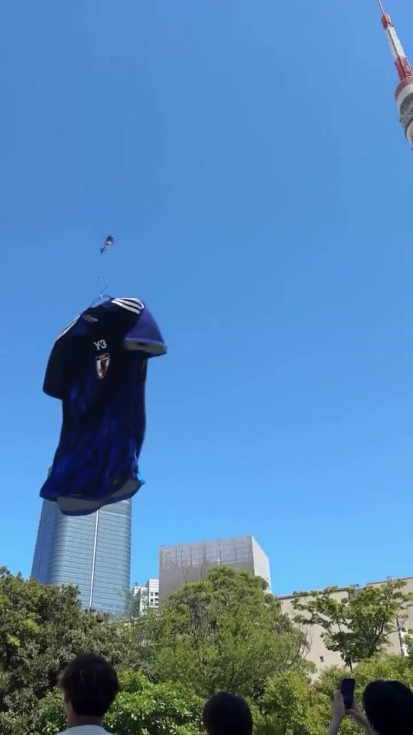 Adidas Giant Jersey Display from Tokyo to Paris
