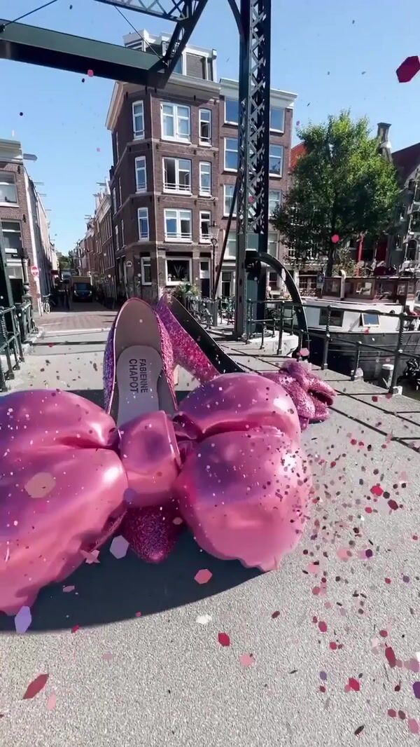 Fabienne Chapot Bow Inflates on Glittered Shoes