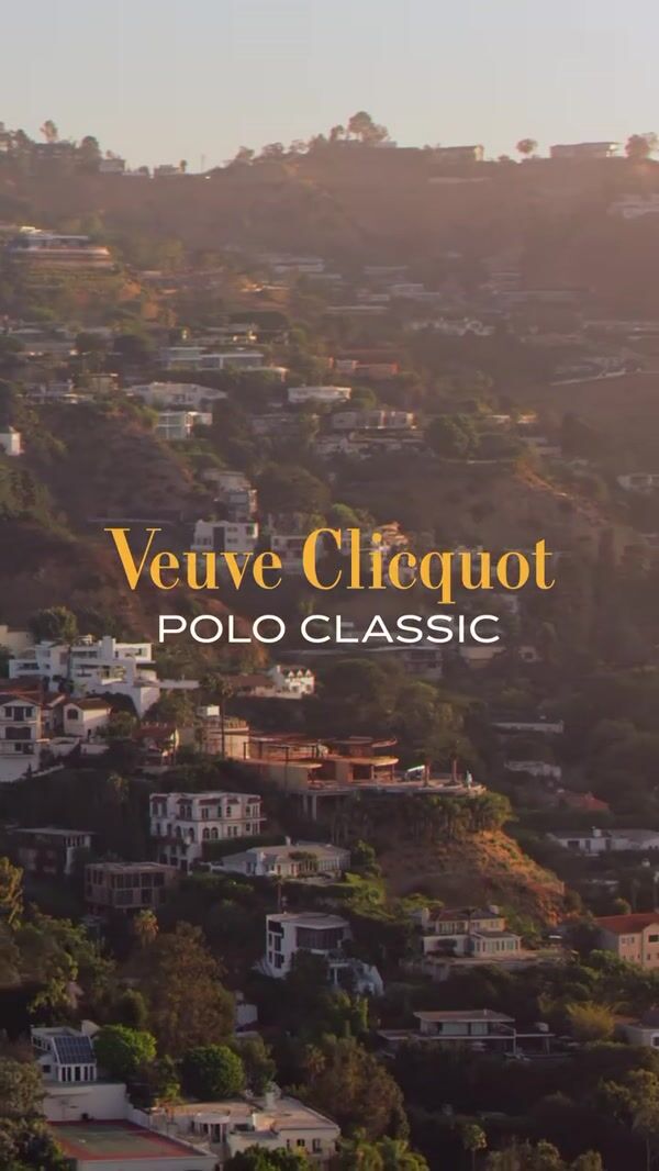 Veuve Clicquot Giant Polo Classic Symbols in LA