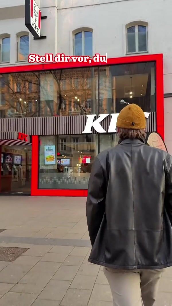 KFC Giant Digital Board Falls on Pavement